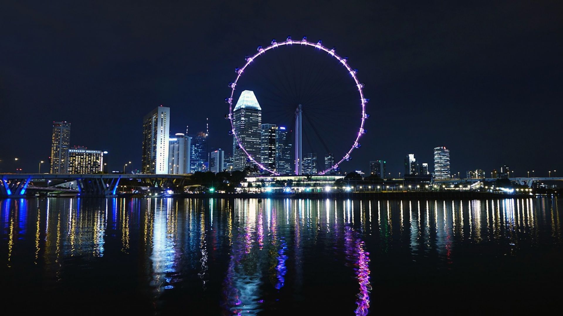 Singapur zawdzięcza architekturę Polakowi