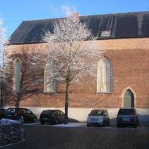 Dwa domy typu loft w dawnej 19-wiecznej kaplicy w Bazylei, Ghent, Belgia. Fot. OWI
