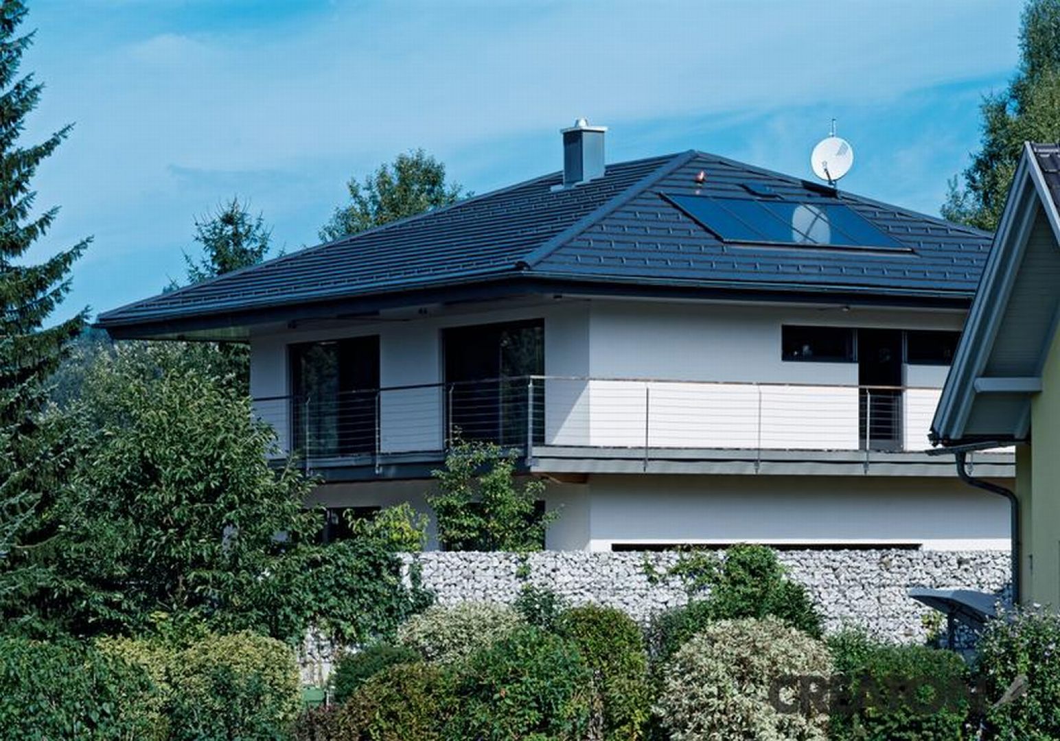 Głównym trendem w projektowaniu domów jednorodzinnych jest minimalizm. Pojawiają się liczne nawiązania do stylu skandynawskiego. Fot. Creaton