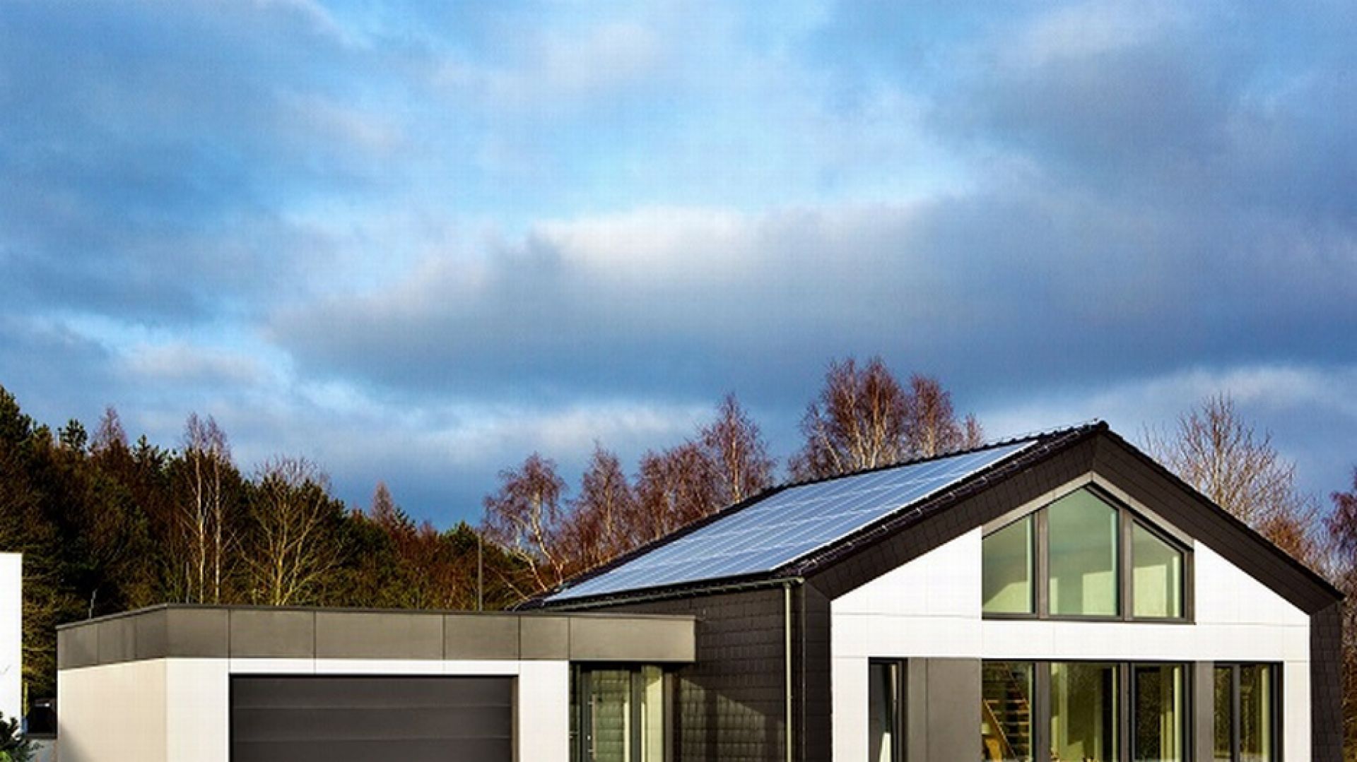 Zeroenergetyczny dom parterowy w standardzie Multicomfort