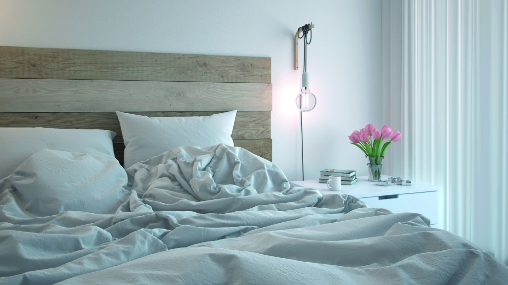 Krystalicznie czysta biel Beckers Designer White otuli przyjemnie do snu, a rano rozświetli wnętrze dając energię na cały dzień. Fot. Beckers