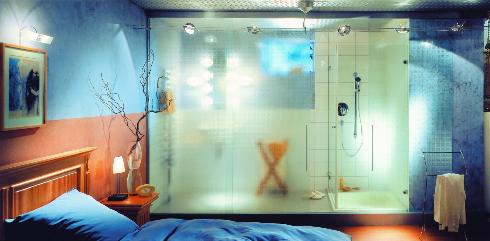 Szkło to wymarzony materiał do łazienek, pokoi kąpielowych, czy domowego SPA. Fot. Saint-Gobain-Glassolutions