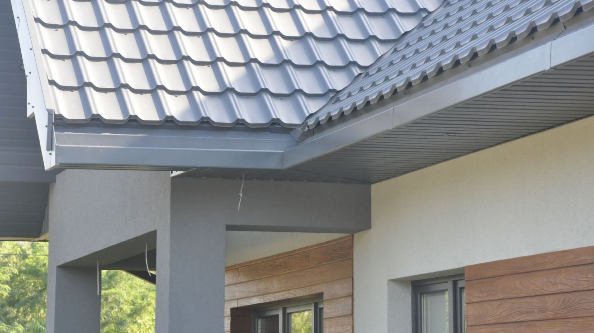 Rozwiązanie to jest nie tylko funkcjonalne, ale także estetyczne i, co dla wielu jest niezwykle istotne, wpisuje się w aktualne trendy architektoniczne. Fot. Galeco