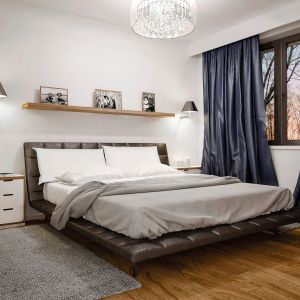 Skandynawska stylistyka dominująca w sypialni z pewnością będzie sprzyjać wypoczynkowi. Fot. Domy w Stylu