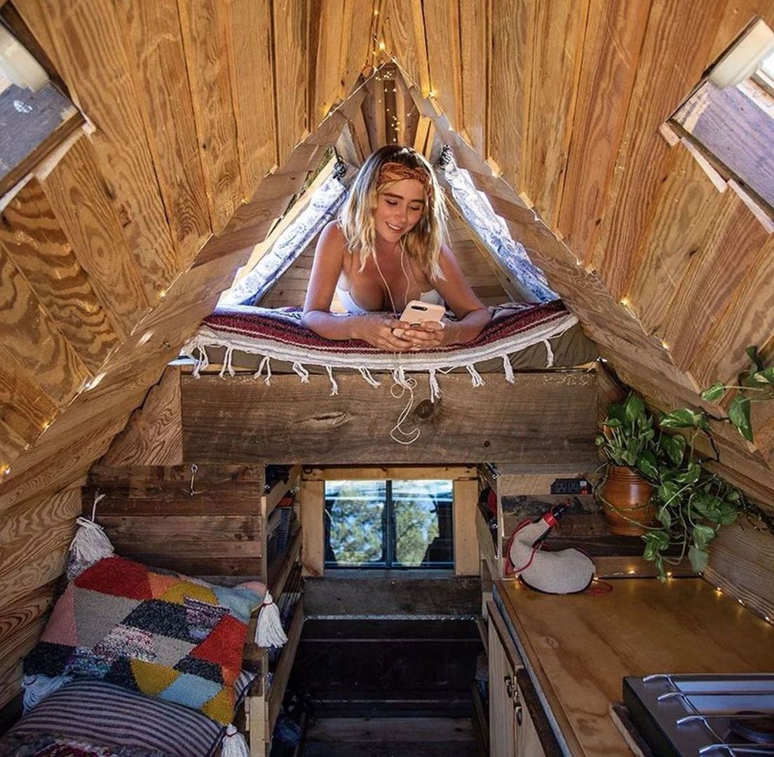 Mała kabina została tak zaprojektowana, aby zapewnić odpowiedni komfort życia podczas podróży. Fot. Jacob Witzling