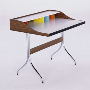 "Home Desk", biurko, które swą elegancją i kolorami stało się klasykiem designu George\'a Nelsona. Fot. Atakdesign