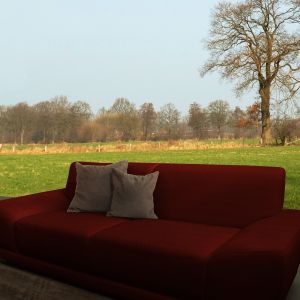 Sofa ogrodowa, tapicerowana materiałami wytrzymałymi na warunki pogodowe. Materiały obiciowe pochodzą z firmy FabFab 
Fot. Archiwum