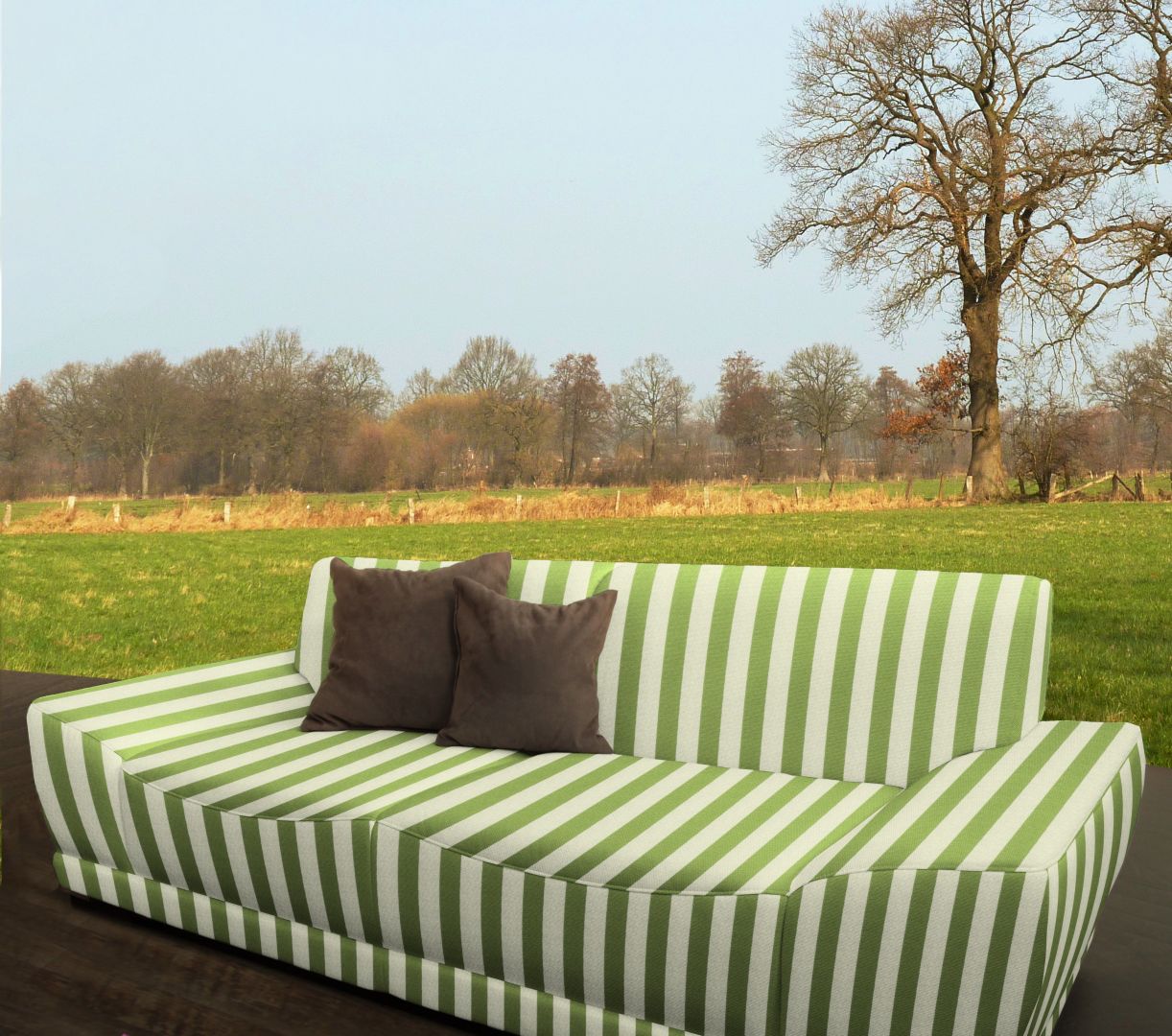 FabFab sofa obita materiałem odpornym na wszelkie warunki pogodowe, pozwala cieszyć się prawdziwą tapicerowaną sofą w ogrodzie.
Fot. Archiwum