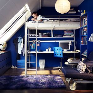 Łóżko na antresoli z serii "Tromso" firmy IKEA. Fot. IKEA