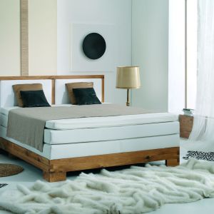 Łóżko Kopenhagen. Na solidnej ramie łóżka umieszczono wygodne materace, które zapewnią komfort nawet najbardziej wymagającej osobie. Fot. Selene