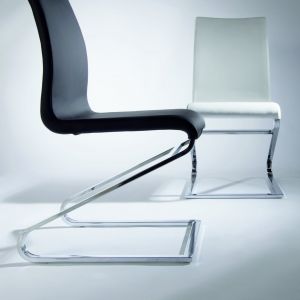 Krzesło "Zenit" hiszpańskiej firmay La Forma. Oferta: Le Pukka concept store. Fot. La Forma. 