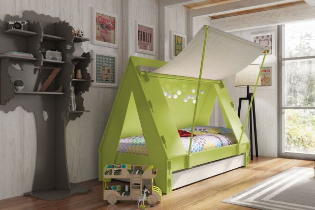 Łóżko w pokoju dziecka może być również dekoracyjnym elementem. Zobacz modele, które spodobają się każdemu maluchowi.