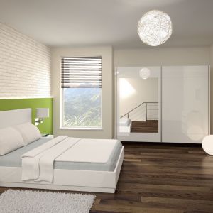 Sypialnia Dalia marki Prospero w białym kolorze, łączy w sobie lakierowane powierzchnie z tapicerowanym zagłówkiem.
Fot. Prospero