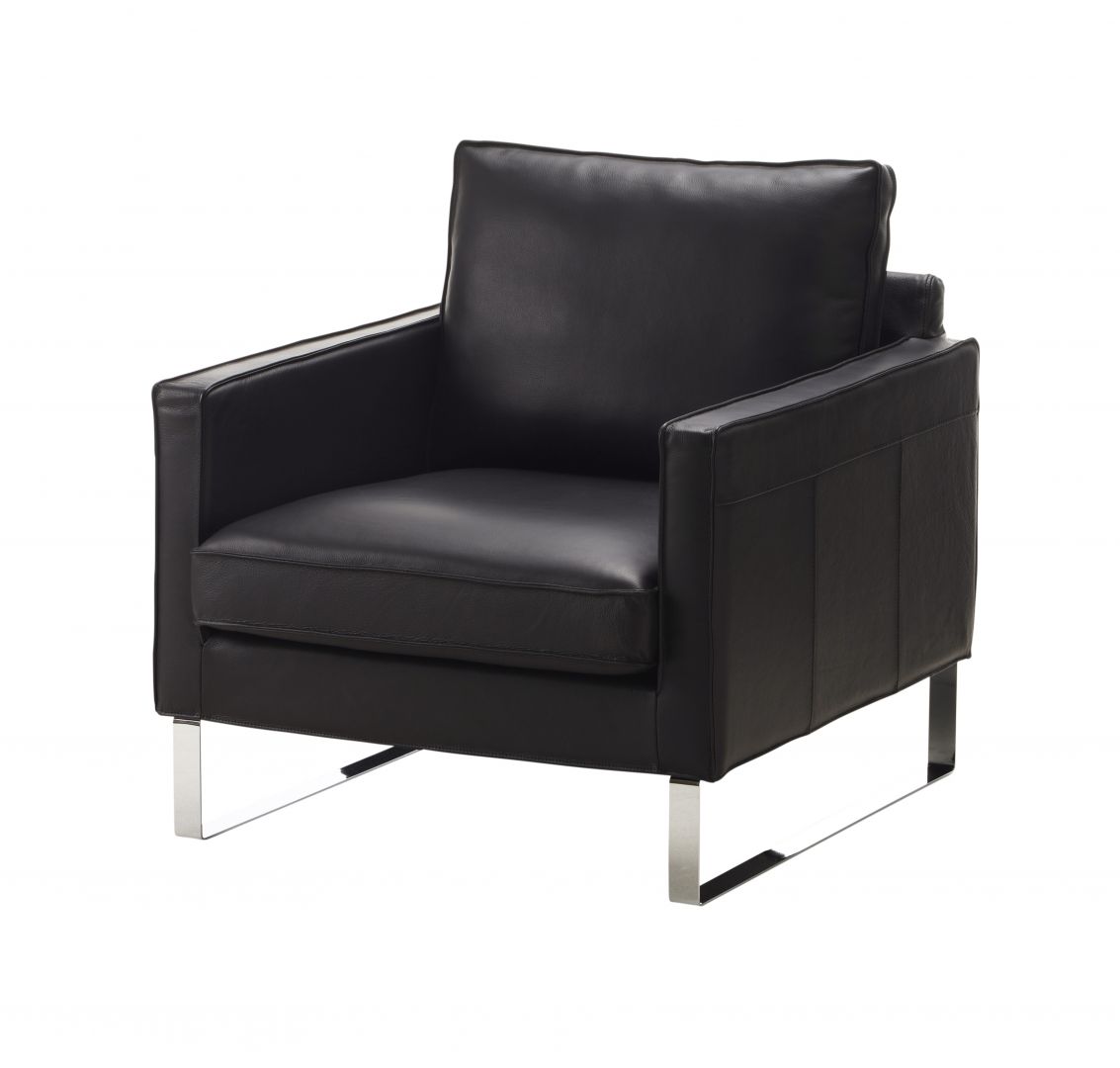 Fotel Mellby. Siedzisko oraz oparcie dopasowuje się do kształtów ciała. Fot. IKEA 