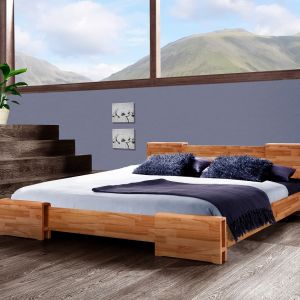 Łóżko wykonane z drewna dzikiego buku prezentuje się naturalnie, a dzięki minimalistycznej bryle, również bardzo nowocześnie. Fot. Beds.pl