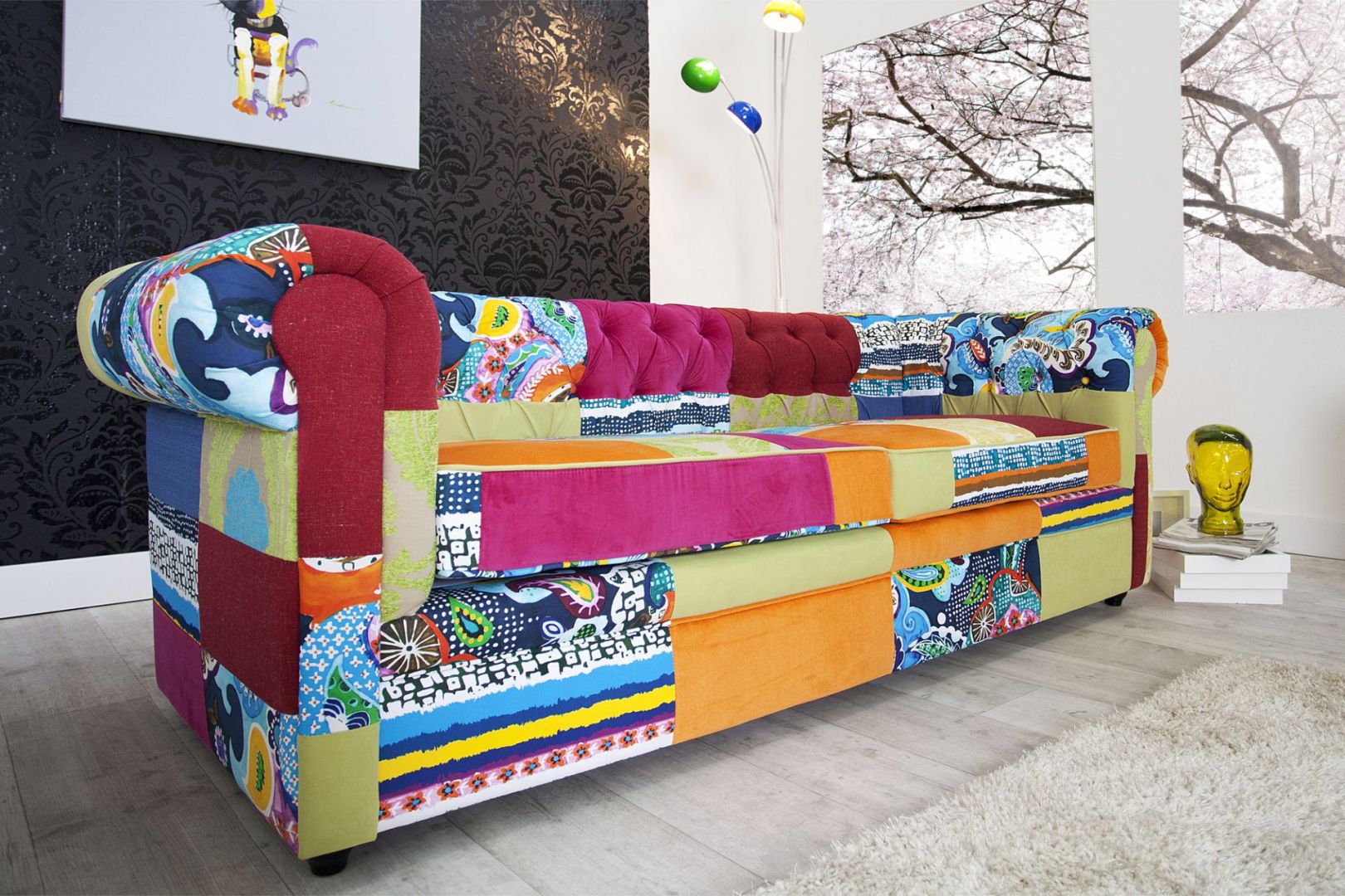 Sofa Symfonia zachwyca feerią kolorów oraz ponadczasowym designem. Fot. 9design