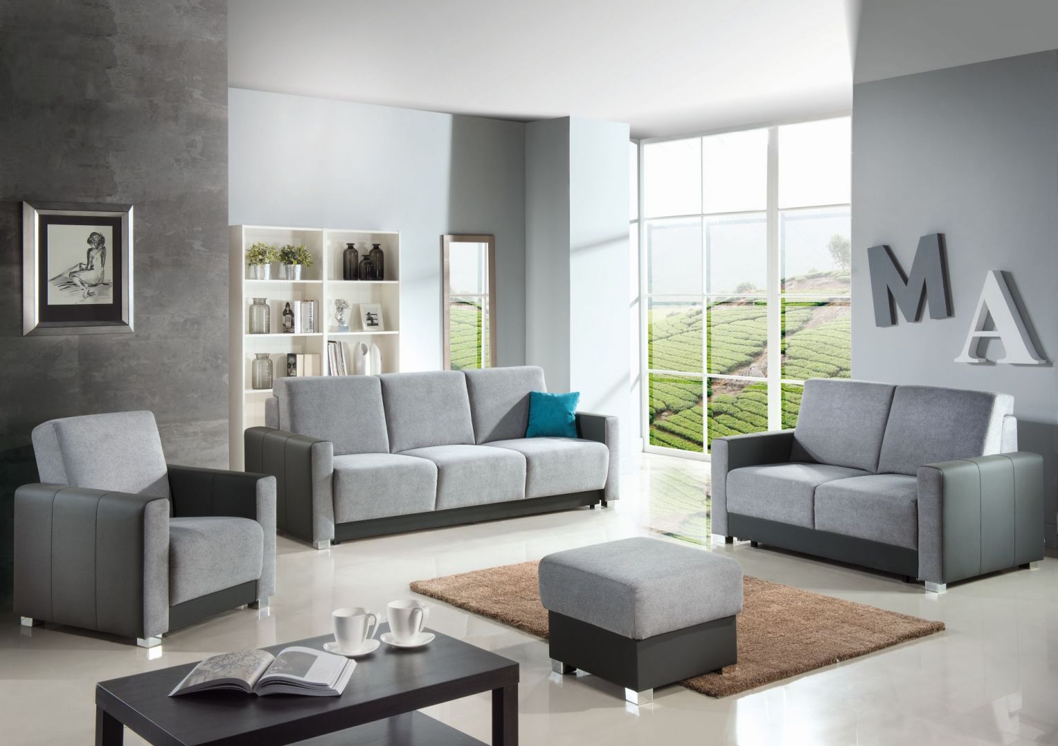 Zestaw Deli to kompleksowe wyposażenie salonu. W ramach kolekcji dostępna jest sofa, fotele i puf.  Fot. PMW 