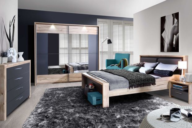 Minimalistyczny styl sypialni Clair zachwyci użytkowników.