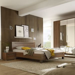 Sypialnia Tripoli ma nowoczesną stylistykę. Meble mają proste i minimalistyczne kształty. Fot. Helvetia Wieruszów