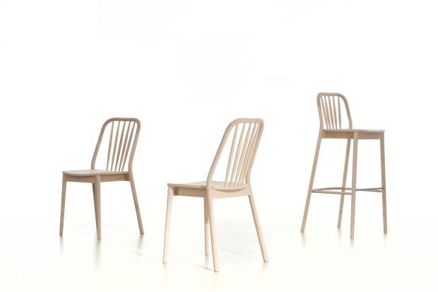 Krzesło Aldo projektu Jadwigi Husarskiej-Sobiny.
