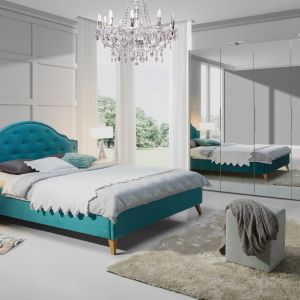 Flores to piękne, tapicerowane łóżko, które sprawi, że każda sypialnia nabierze wyjątkowego klimatu. Fot. Wajnert Meble