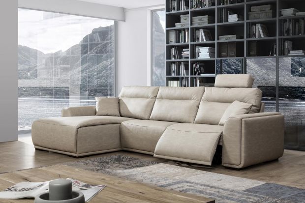 Sofy i fotele z funkcją relaksu - wyjątkowy komfort w salonie