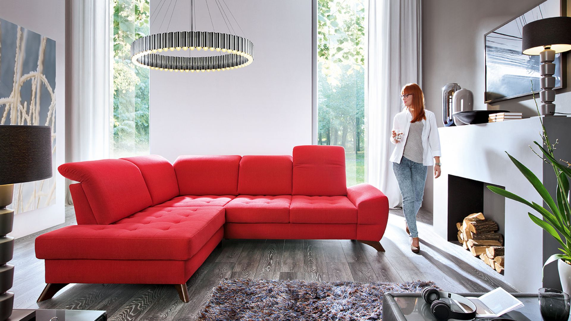 5 inspiracji na sofę w kolorze czerwonym 
