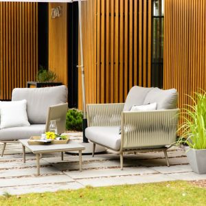 Sofa ogrodowa z kolekcji "Aja" firmy Miloo. Fot. Miloo