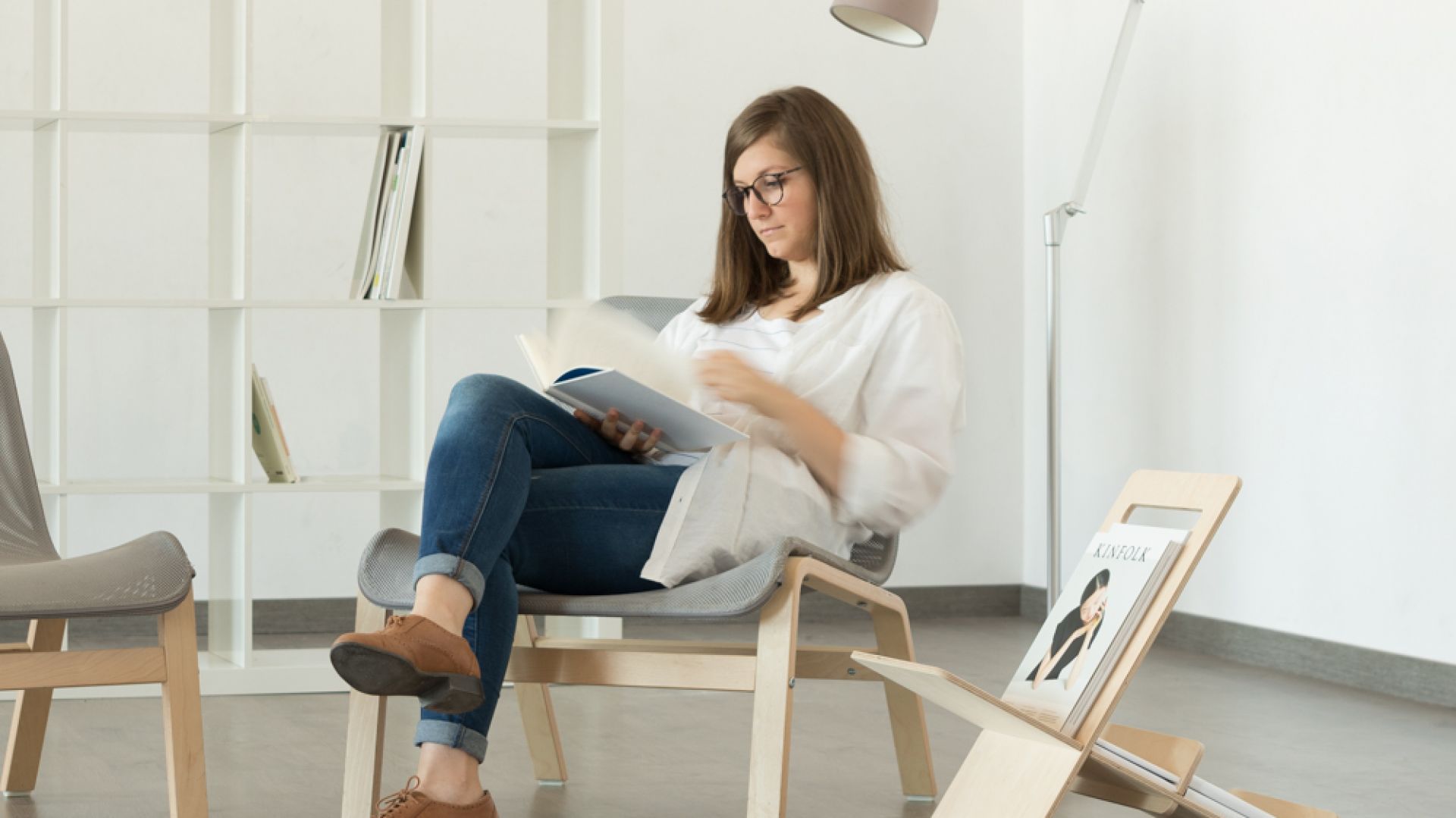 7 dodatków, które poprawią komfort korzystania z fotela i sofy