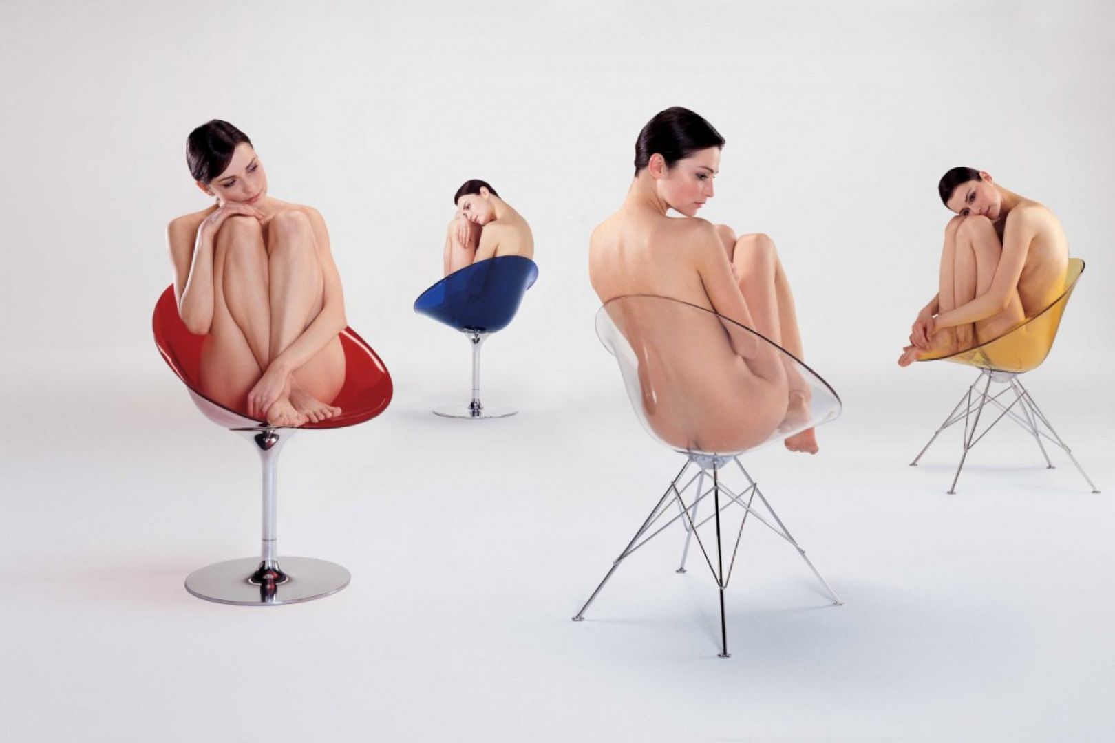 Krzesła zaprojektowane przez Philippe'a Starcka dla firmy Kartell. Fot. Kartell