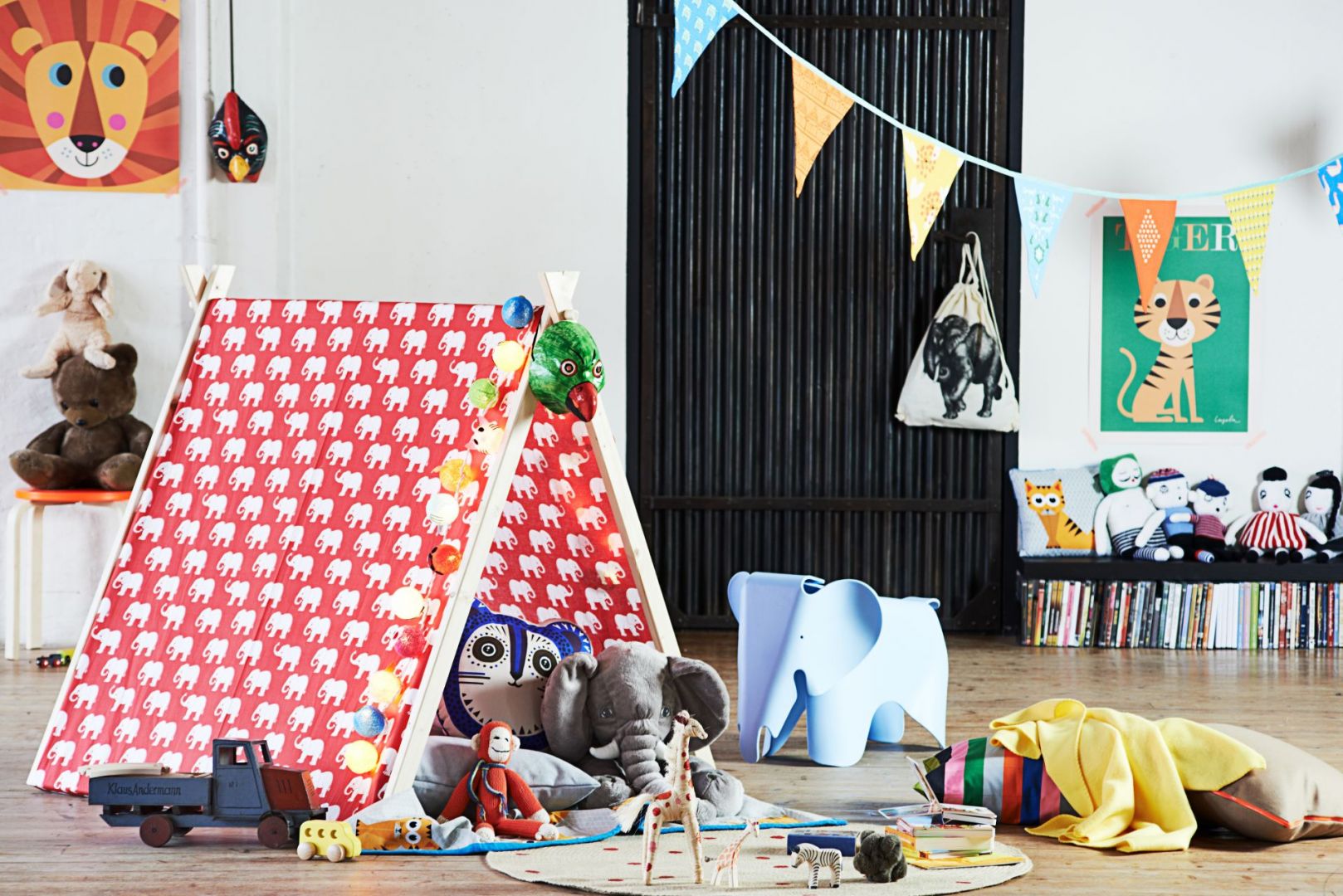 Namiot to wspaniała dekoracja do pokoju dziecka i miejsce do dobrej zabawy. Fot. Bosch