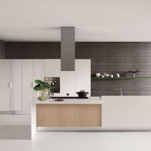 Minimalistyczna biała kuchnia. Fot. Home Concept