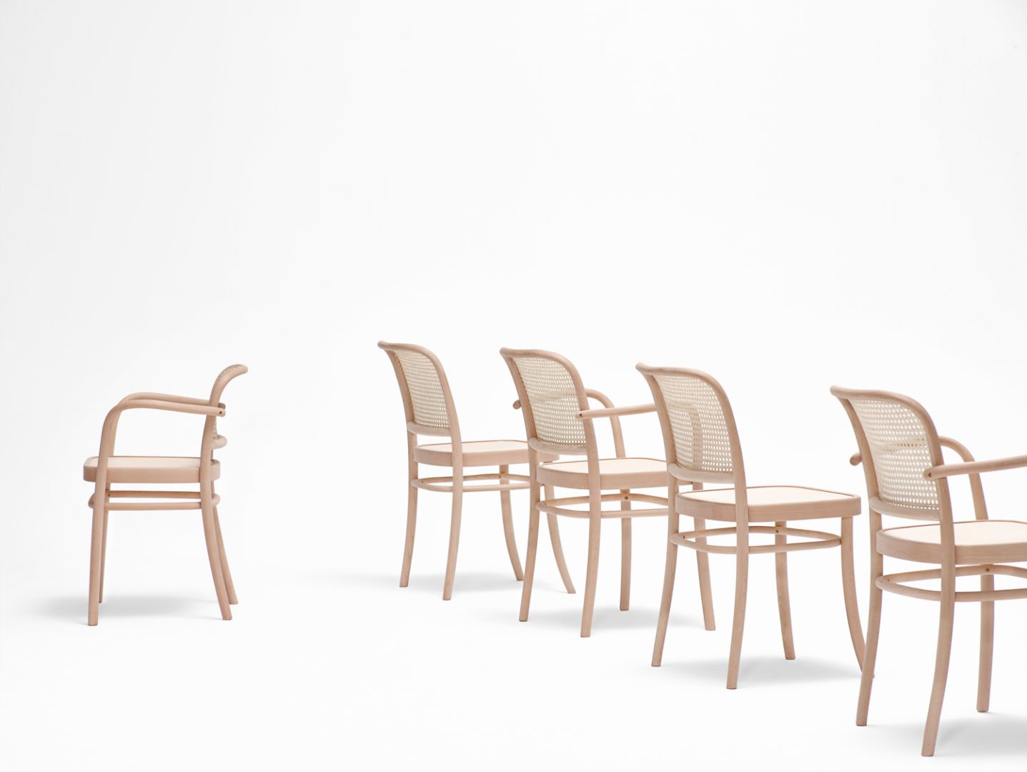Krzesła z serii Benko. Fot. Paged