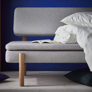 Sofa z kolekcji "Ypperling" firmy IKEA. Projekt: Hay. Fot. IKEA