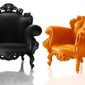 Fotele z serii "Magis Proust" firmy Magis. Projekt: Alessandro Mendini. Fot. Magis