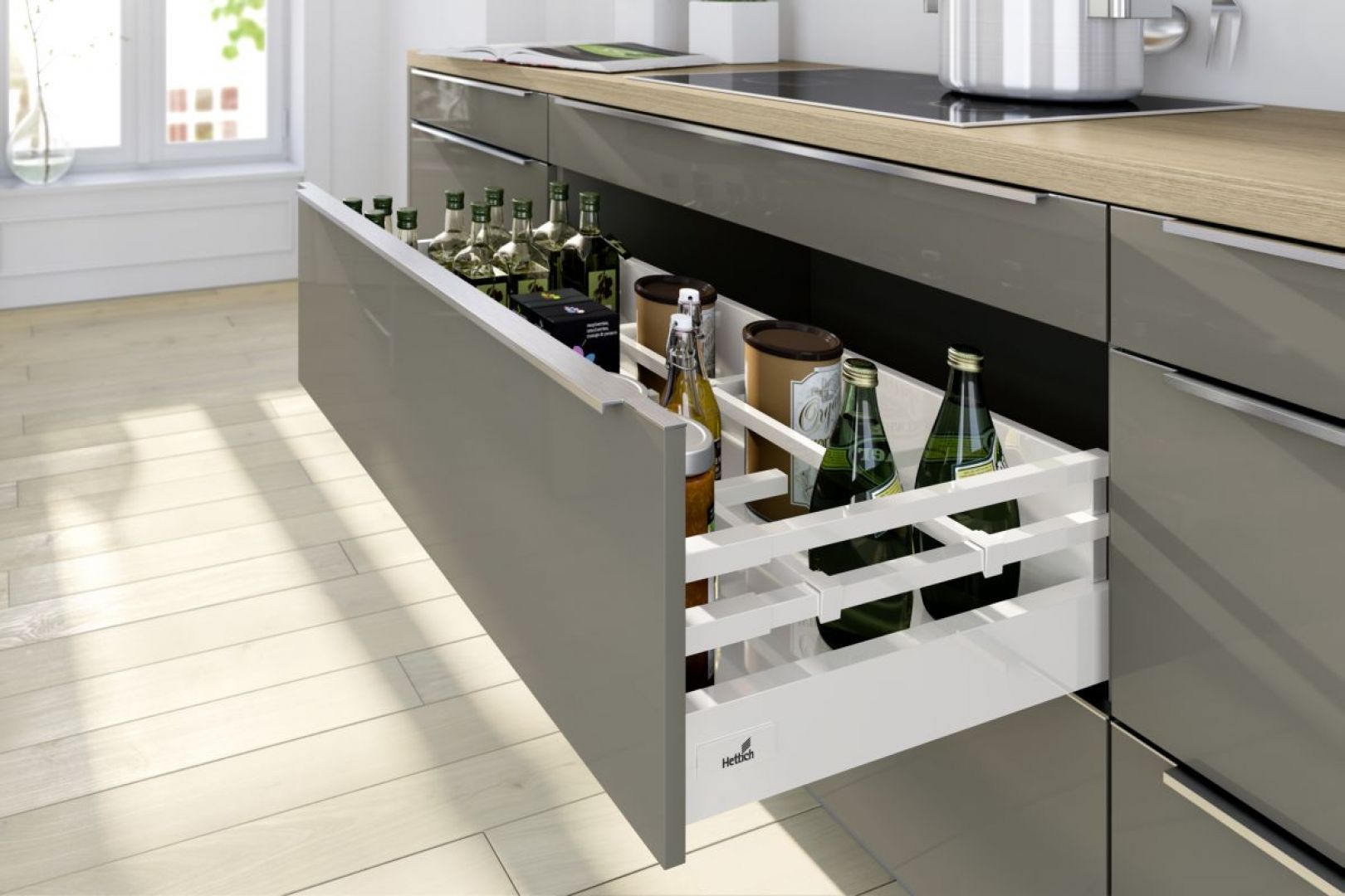 System szuflad InnoTech Atira (Hettich) z podwójnym relingiem. Fot. Hettich