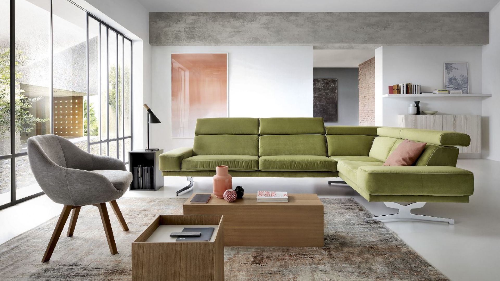 Meble do salonu: zielona sofa - zapowiedź wiosny we wnętrzu