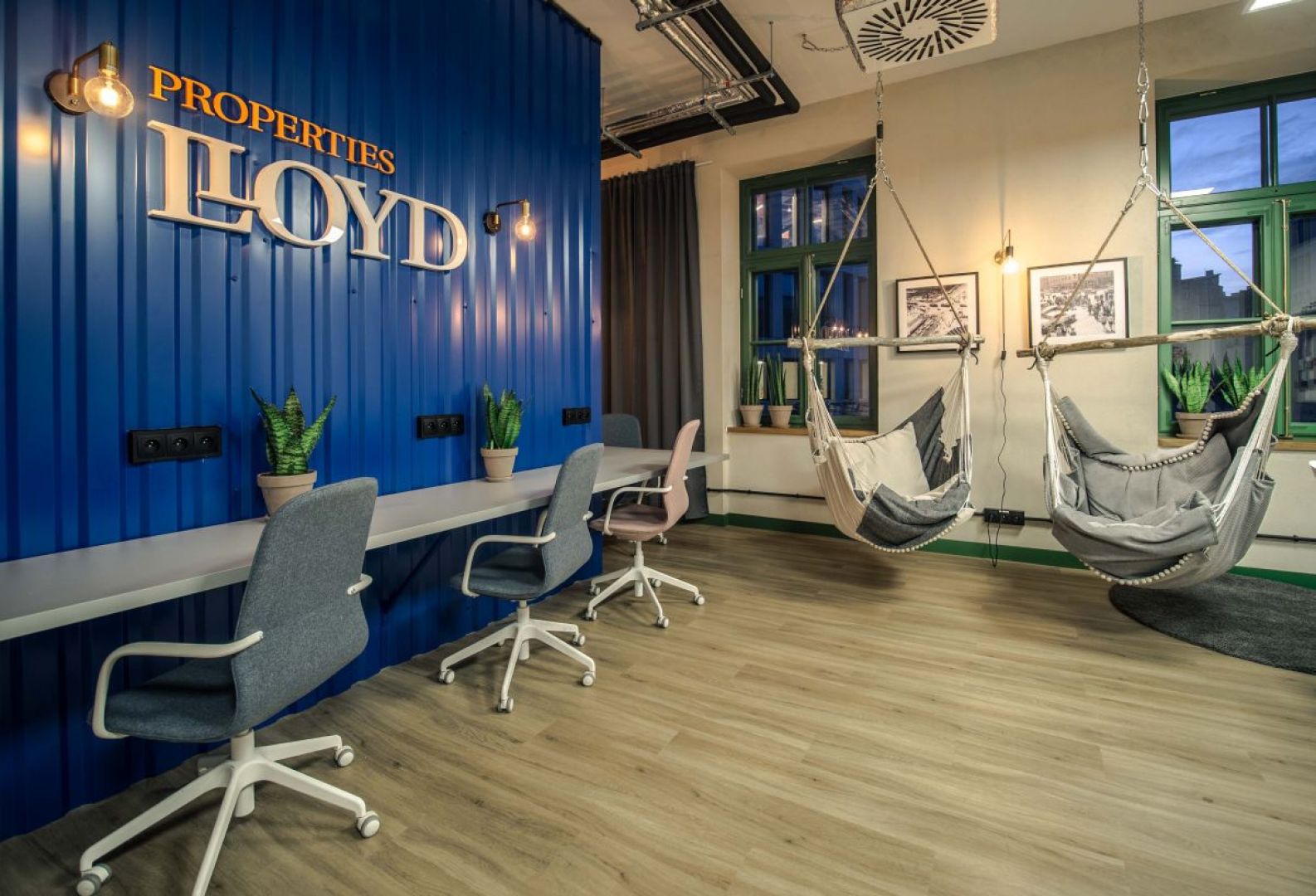 Biuro Lloyd Properties zlokalizowane w warszawskiej Hali Koszyki. Projekt: Forbis Group. Fot. Forbis Group