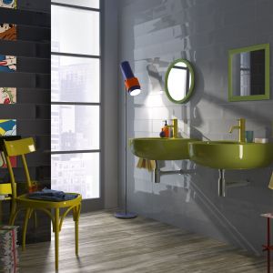 Ponadczasowa seria Pop marki Imola jest idealna do łazienki w stylu pop-art. Fot. Imola