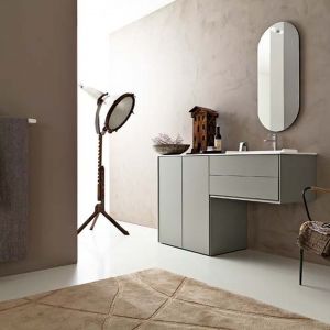 Szare meble Libera 3D marki Novello dodają klimatu łazience w stylu loft. Fot. Novello