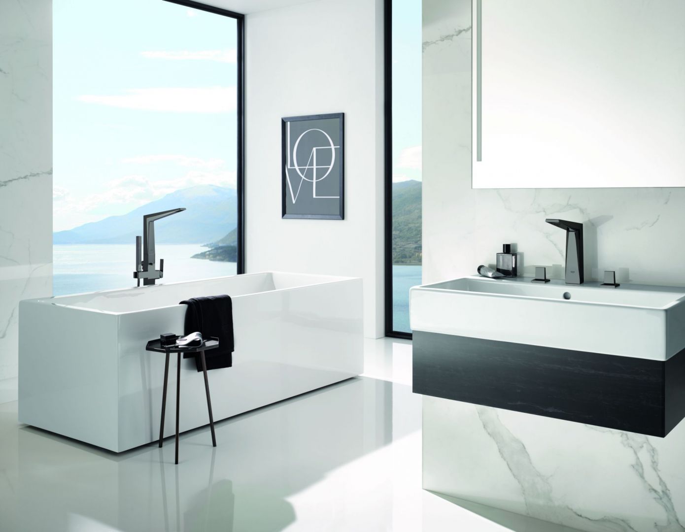 Bateria wannowa i umywalkowa z kolekcji Allure Brilliant. Fot. Grohe