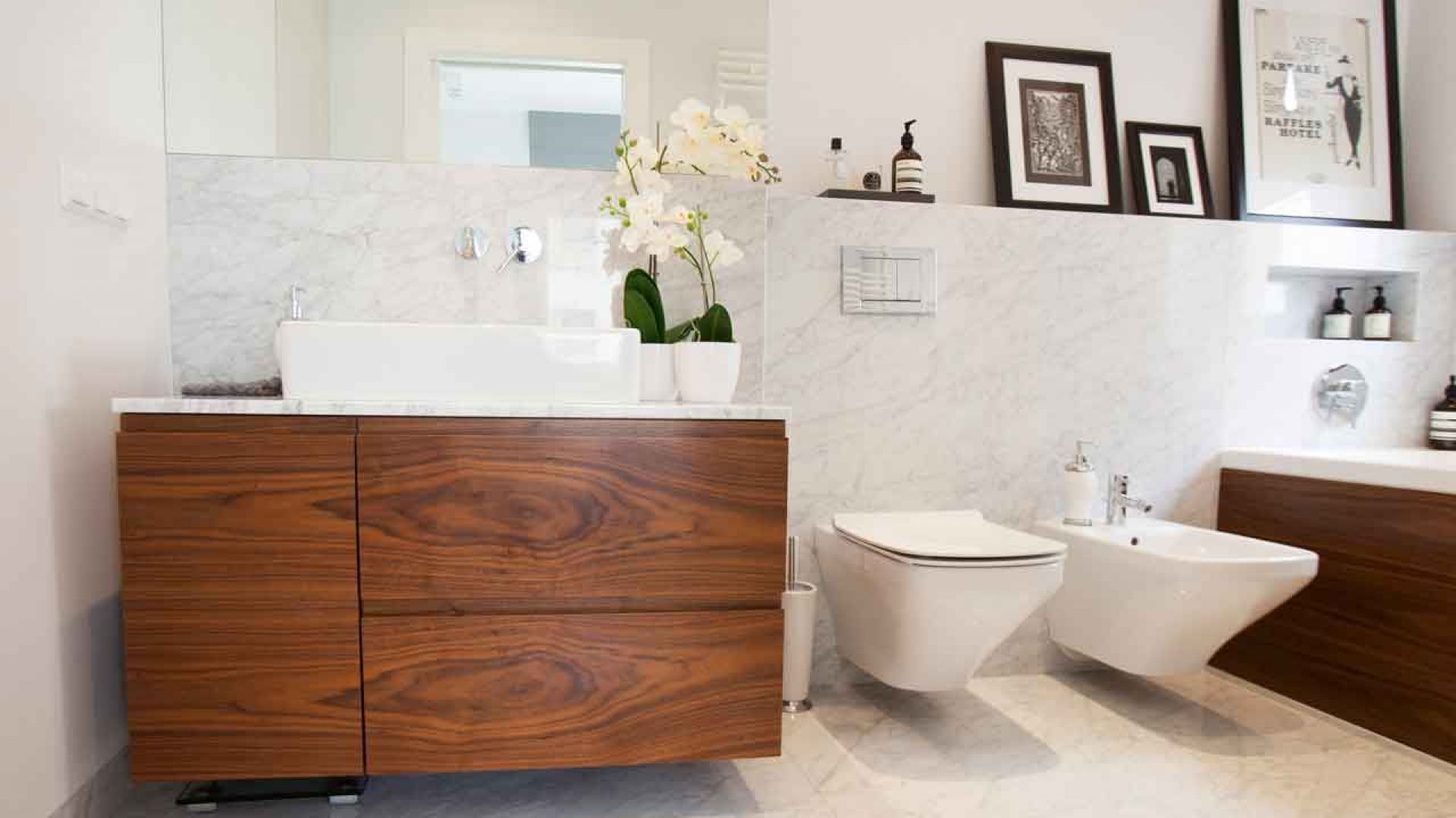 Architekt radzi: wszystko o drewnie w łazience