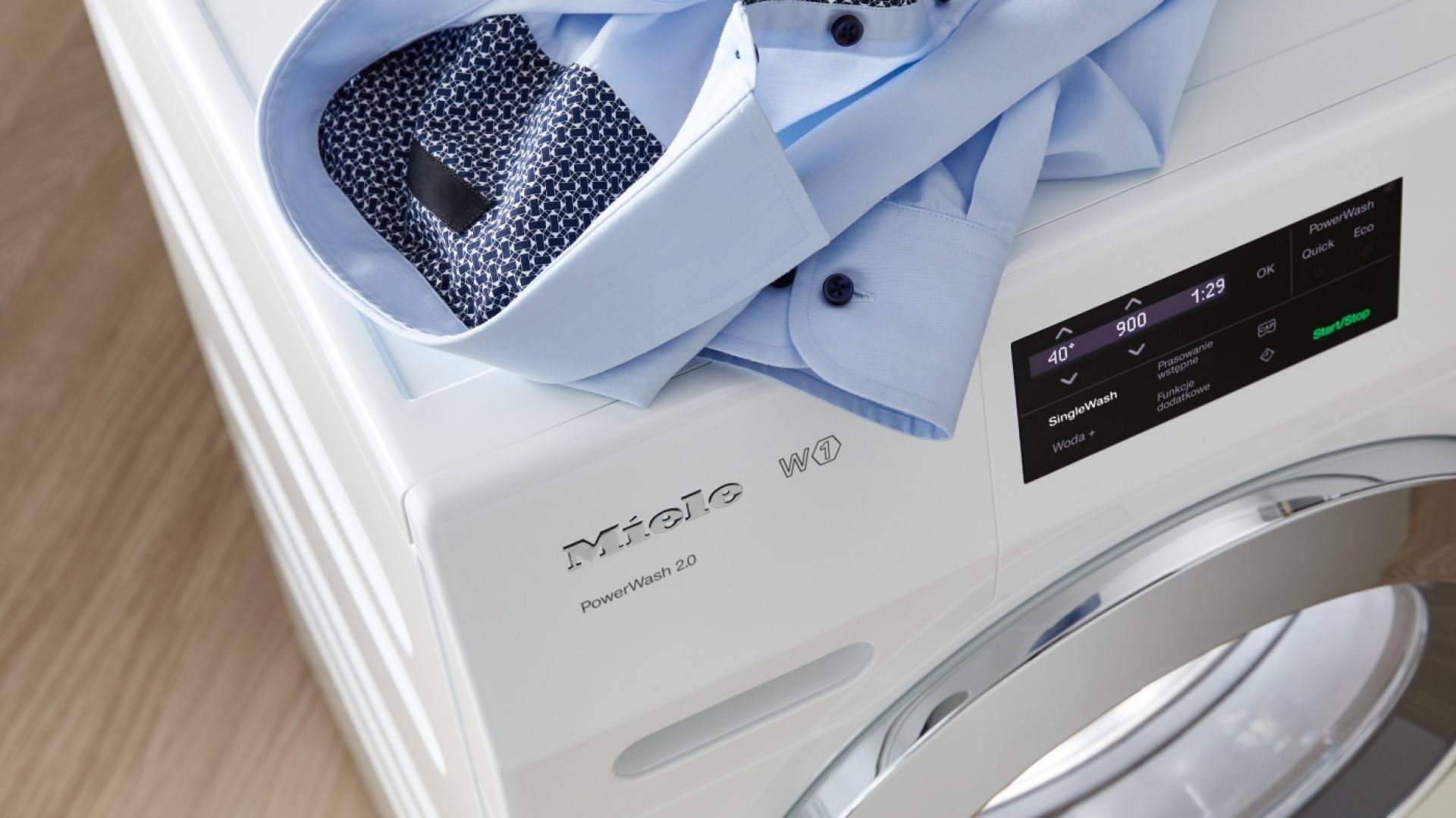 Pralka WCI 330 PWash 2.0 XL z funkcją prasowania wstępnego. Fot. Miele
