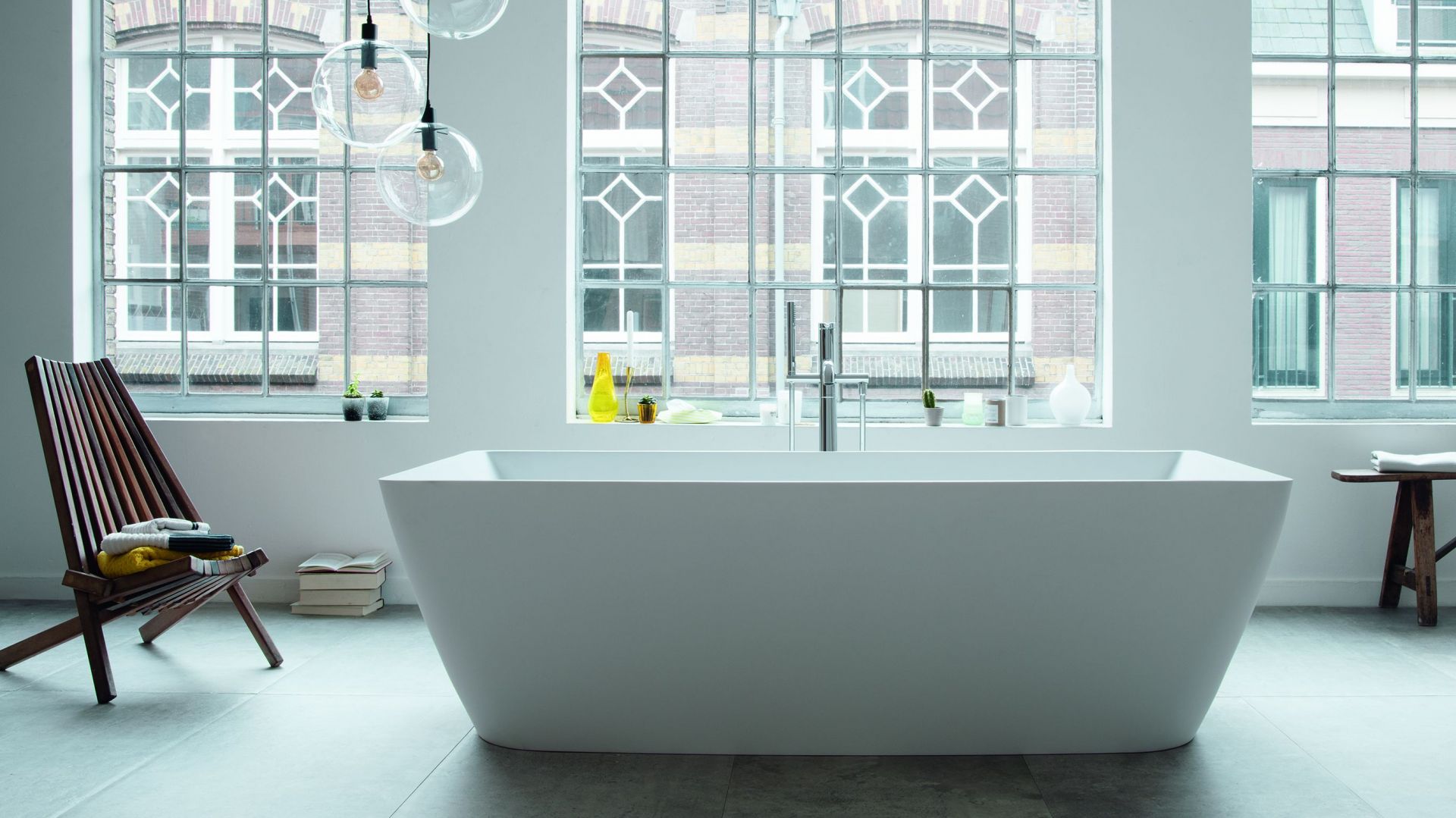 Wanna wolnostojaca DuraSquare marki Duravit. Fot. Duravit