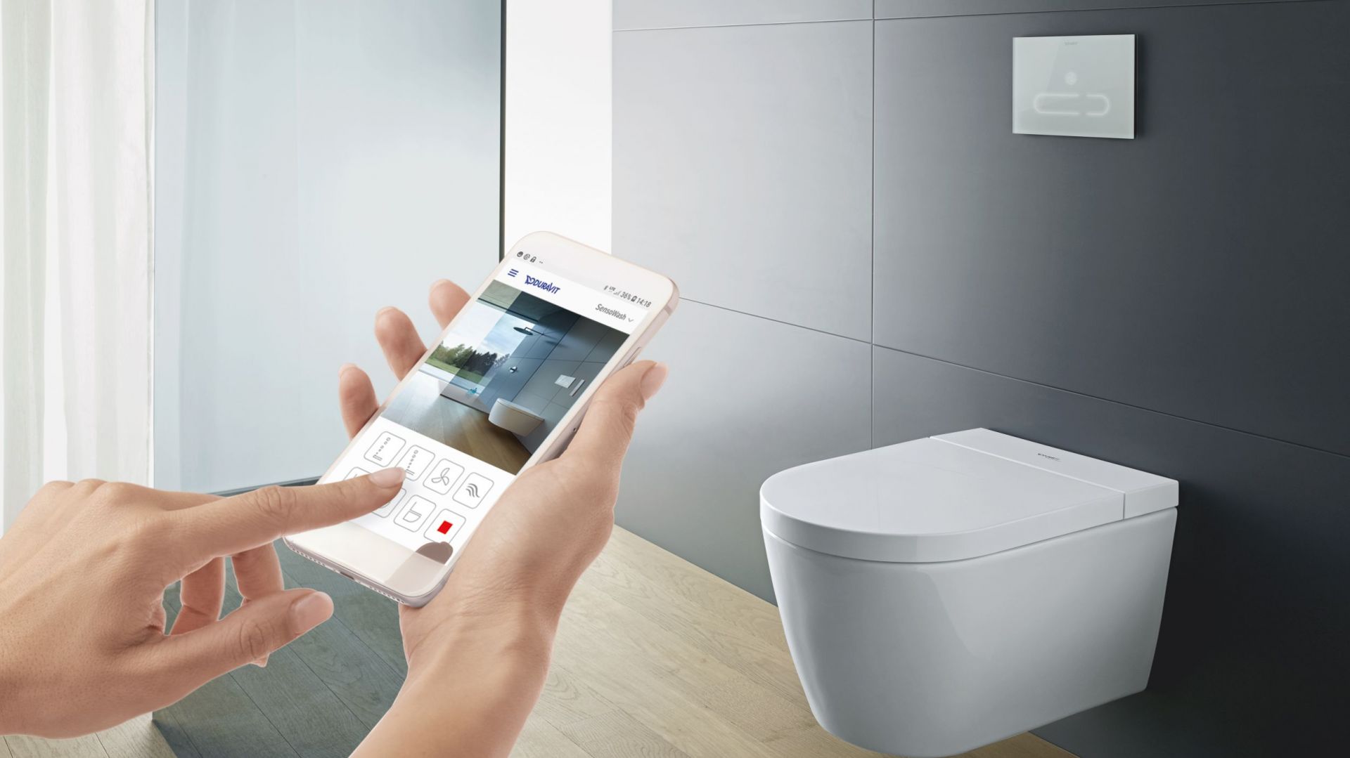 SensoWash® deska sedesowa z funkcją mycia by Philippe Starck. Fot. Duravit