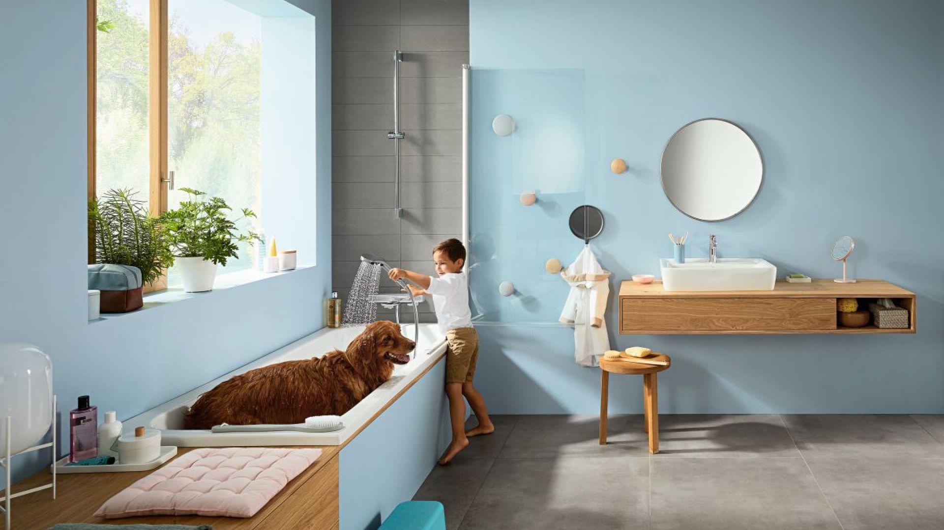 Armatura do łazienki dla rodziny: seria Croma E. Fot. Hansgrohe