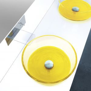 Kolorowe umywalki Drop Katino marki Glass Design. Fot. Glass Design