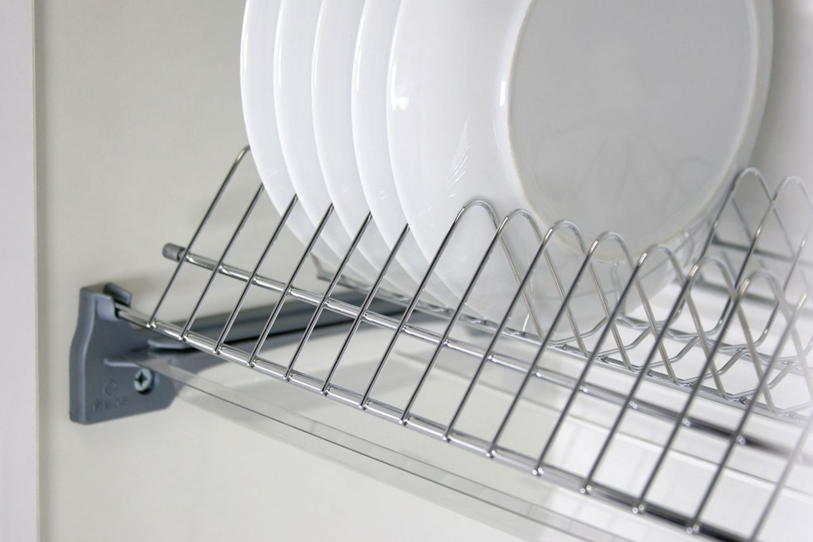 крепление сушилки для посуды в кухонный шкаф