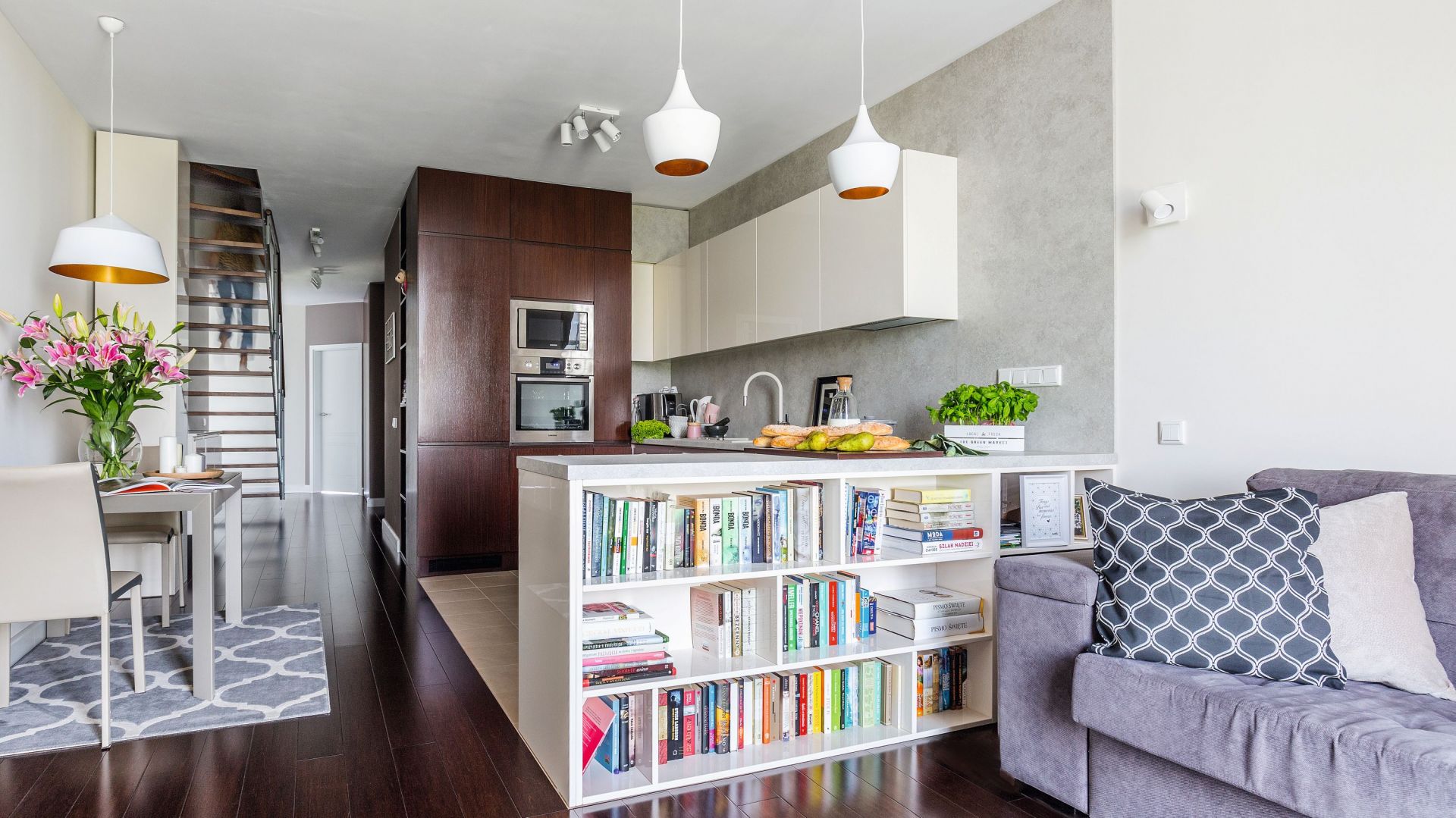Kuchnia - otwarta czy zamknięta? Projekt Decoroom. Fot. Pion Poziom.