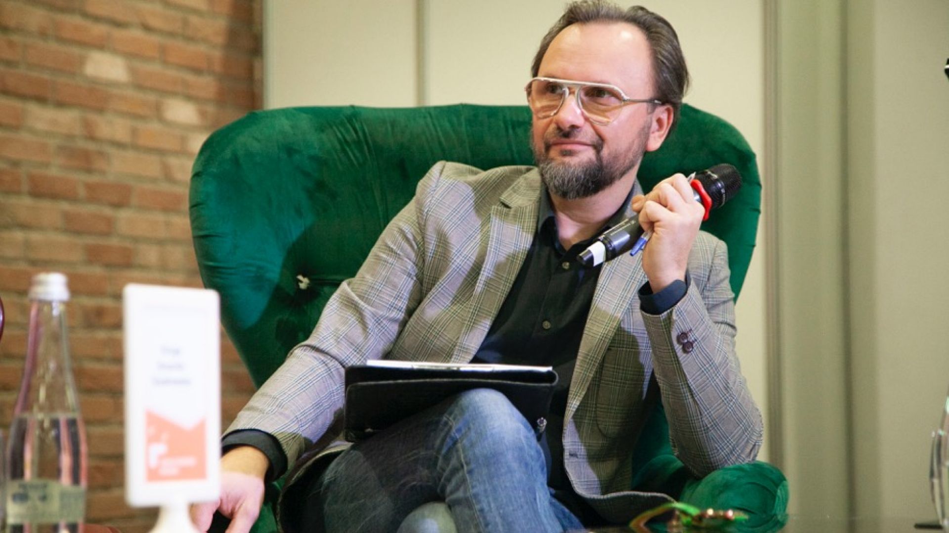 Artur Indyka. Forum Dobrego Designu 2019. Fot. Paweł Pawłowski